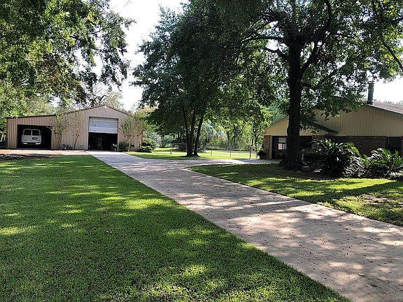 5th image of 14300 Forest Knoll Dr
