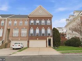 1511 Artillery Ter NE, Leesburg, VA 20176