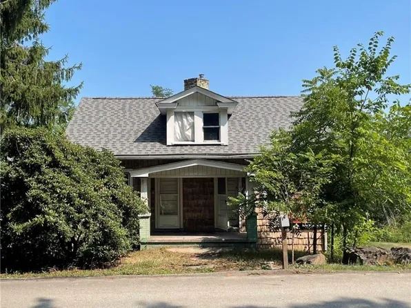 1142 Latrobe Derry Rd, Latrobe, PA 15650