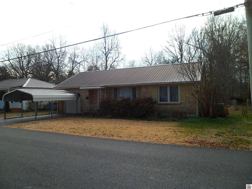 1st image of 408 Highland St