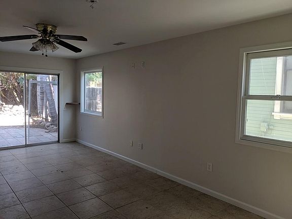 3rd image of 2650 E St
