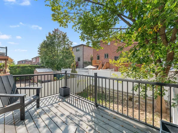 230 Grant Avenue image 11 of 45