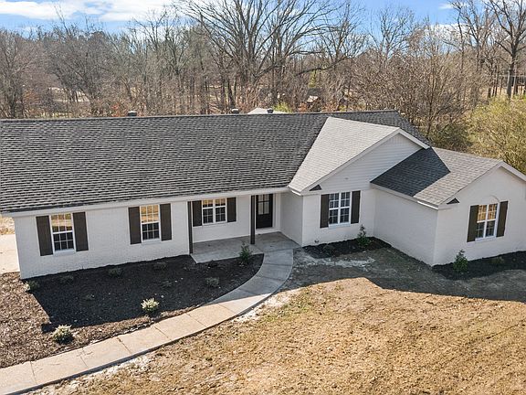 2nd image of 6020 Northwood Dr