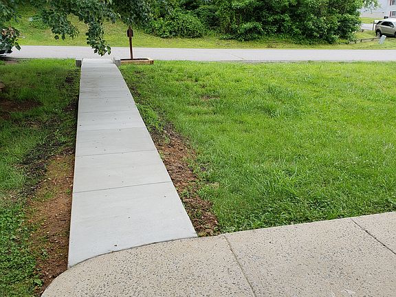2nd image of 9 Haven Ct