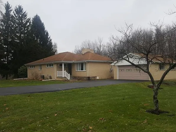 483 Perry Hwy, Harmony, PA 16037