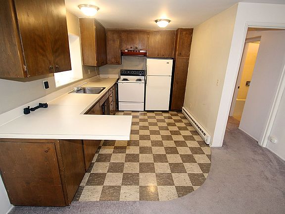3rd image of 5112 Ravenna Ave NE APT 2