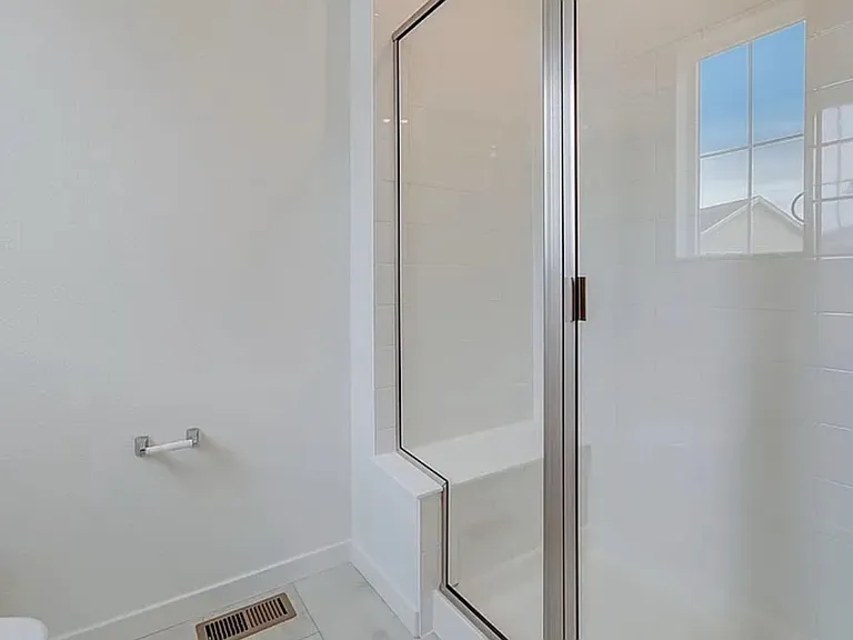 5483 Euclid Ct — Photo 20