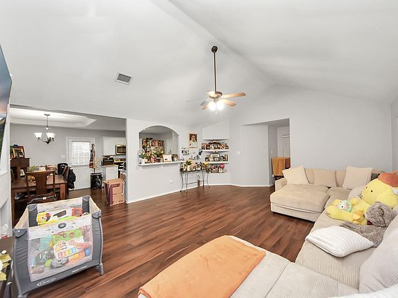 5th image of 6214 Cottage Pines Dr
