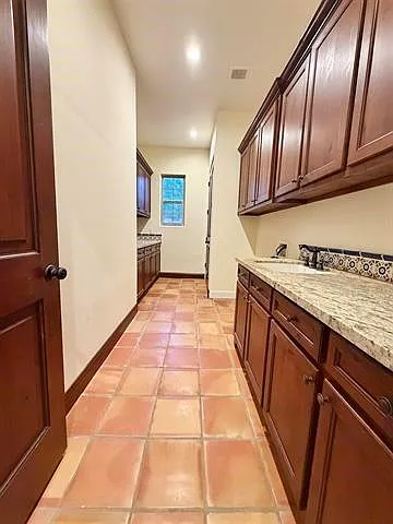 12410 Keith Rd — Photo 21