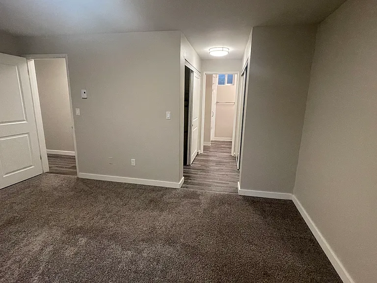 Highlander East — Photo 17