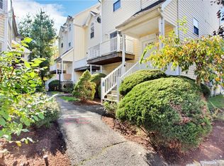 54 Myrtle Ave APT 7, Stamford, CT 06902