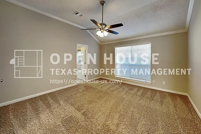 800 Stone Trail Dr — Photo 10