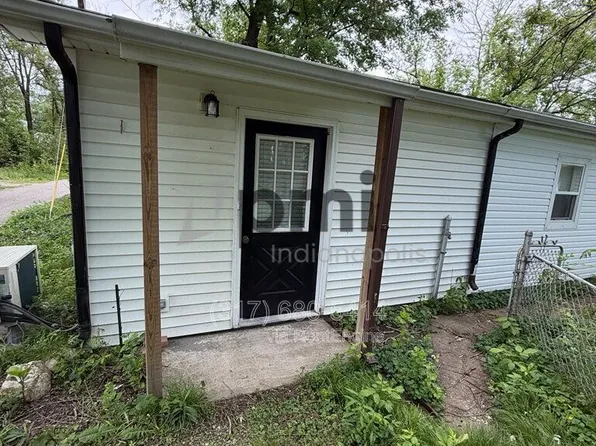 511 S Pennsylvania St #B, Greenfield, IN 46140