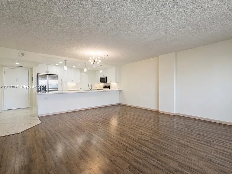 3800 S Ocean Dr #1016 — Photo 5