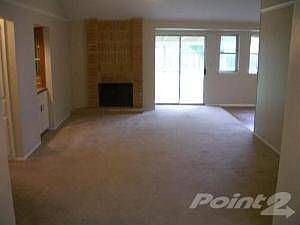 4th image of 2927 Floral Way Dr