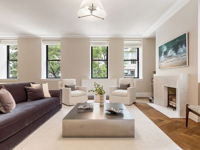 235 W 75th St APT 212, New York, NY, 10023