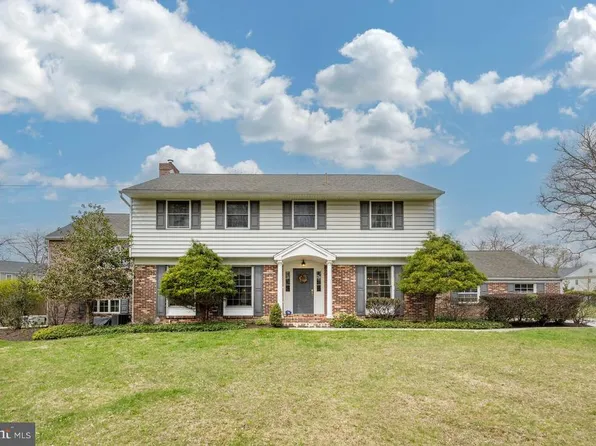 36 LONG LANE, MALVERN, PA 19355