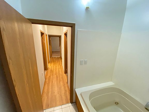 5th image of 1892 Indianola Ave #C