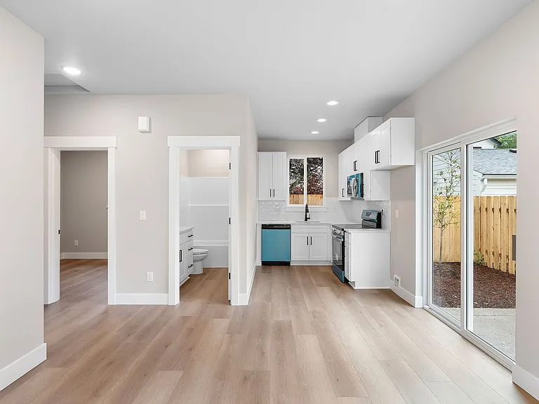 6345 SE 85th Ave #B — Photo 6