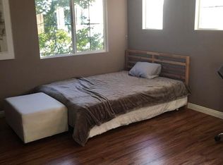 30408 Vineyard Ln, Castaic, CA 91384