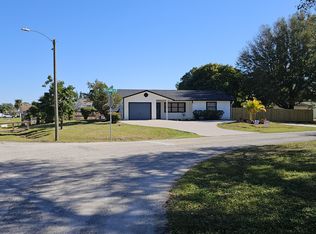 891 Clearmont St, Sebastian, FL 32958