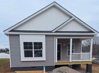 212 7th St, Maryville, TN 37804