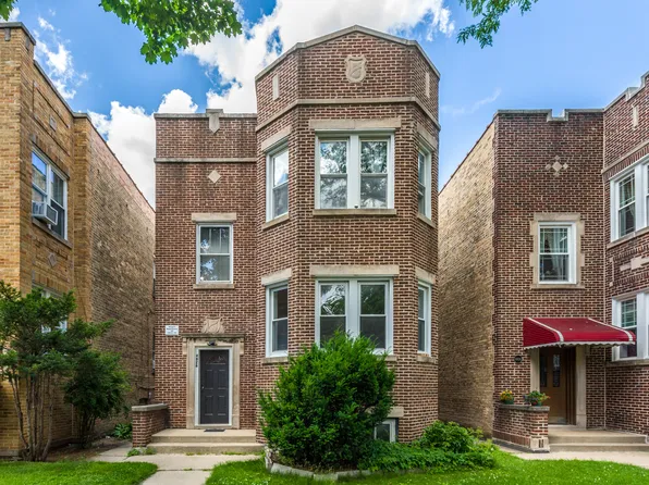 4826 Wright Ter, Skokie, IL 60077