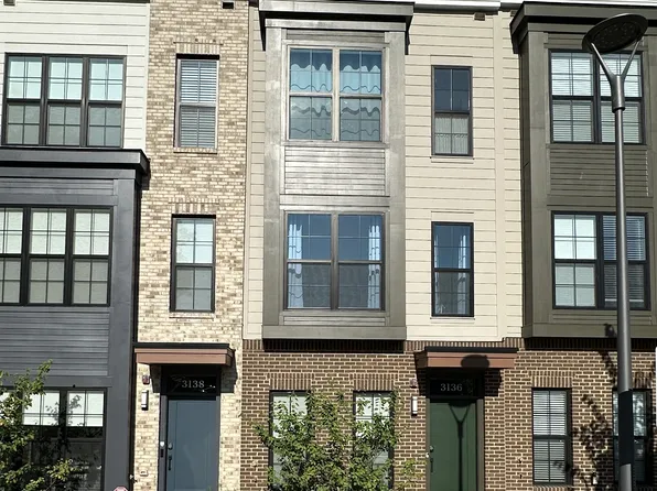 3136 Camber Pl, Falls Church, VA 22042