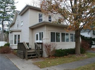 281 Mason St, Canandaigua, NY 14424