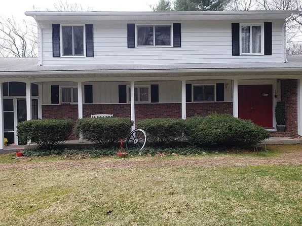 108 Riverview Ter, Milford, PA 18337