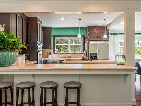 005_Kitchen