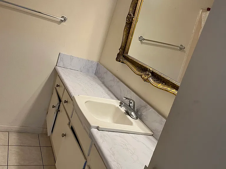 8421 Ventura Canyon Ave #4 — Photo 13