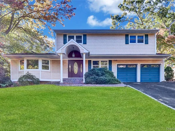 4 Stony Wood Road, East Setauket, NY 11733