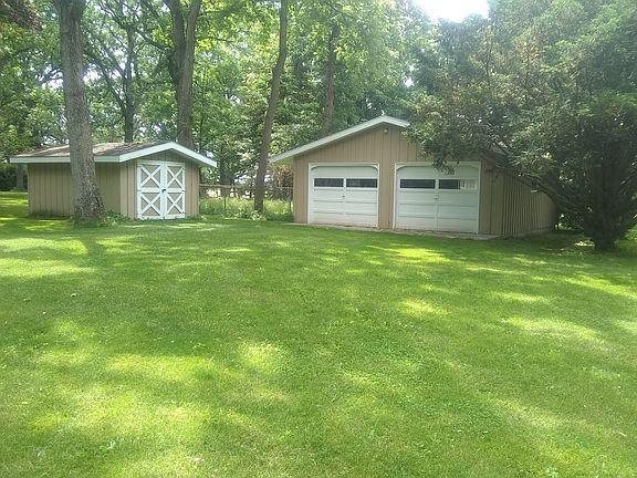 Extra 24X28 garage, and storage building