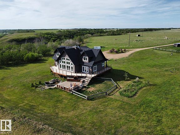 3rd image of 20213 Township Road 460