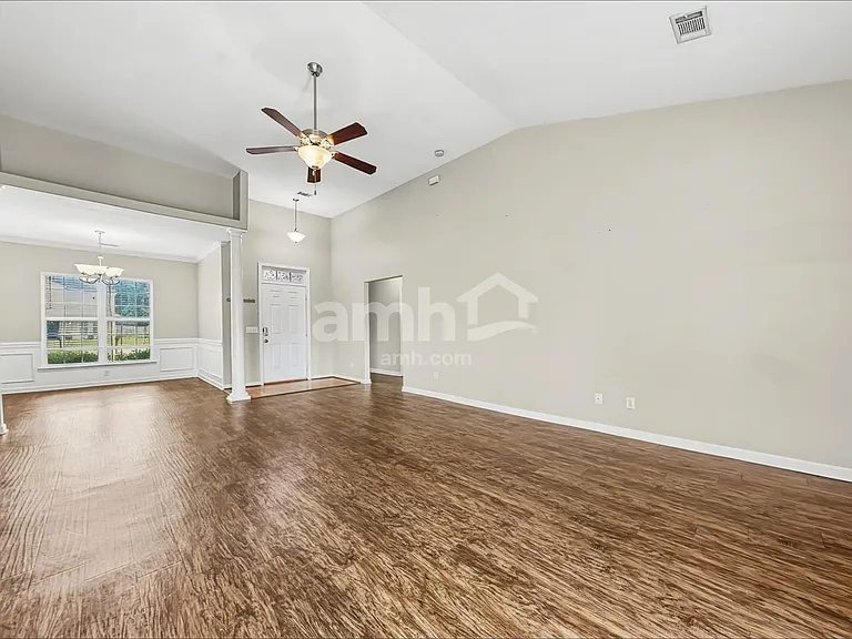 103 Cumberland Way — Photo 7