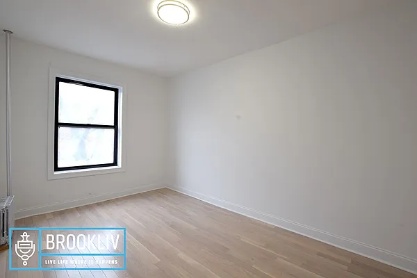 Rented by null | media 14