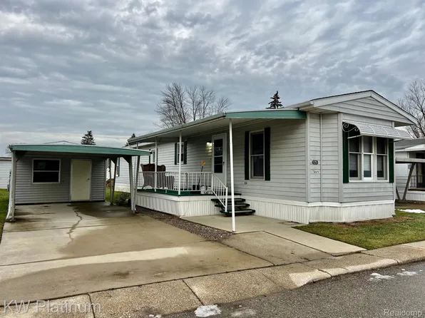 3333 Ravenswood Rd Lot 175, Marysville, MI 48040