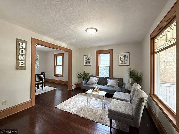 2nd image of 324 Topping St