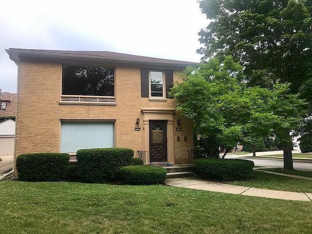Upper 3 bedroom