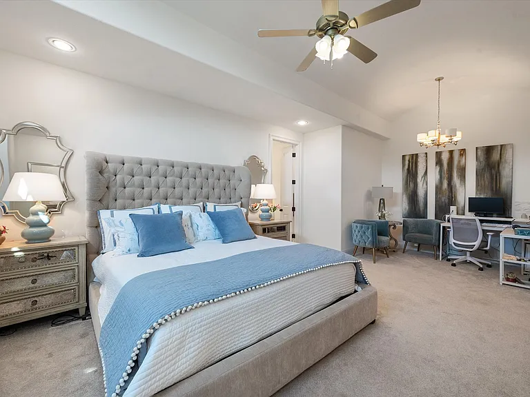 7947 Chartwell Ln — Photo 17