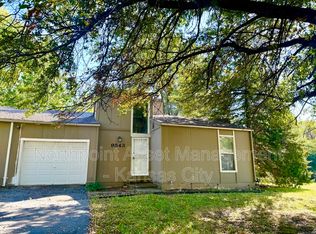 9541-9543 Manning Ave, Kansas City, MO 64134