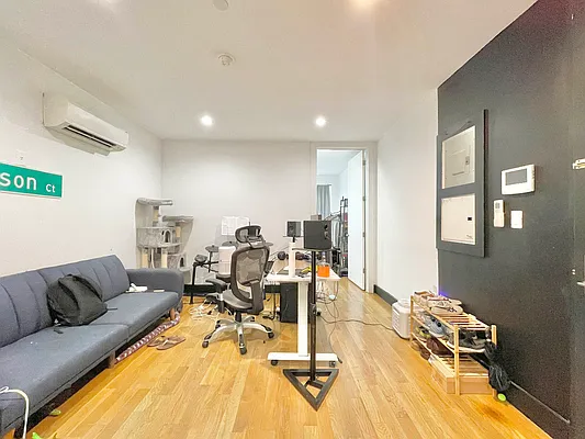 Rented by Doorway NYC, LLC | media 13