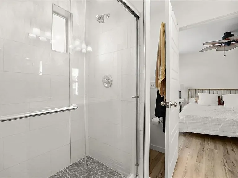 9135 Baltin Ct — Photo 15