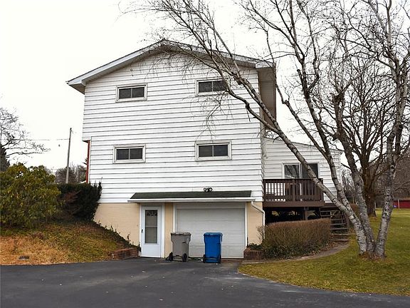 5th image of 504 Cole Dr
