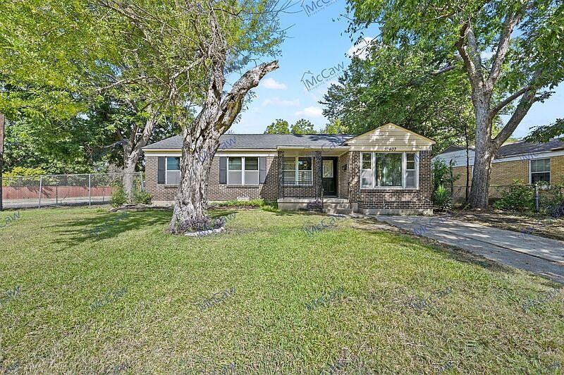 10407 Desdemona Dr, Dallas, TX 75228 Zillow