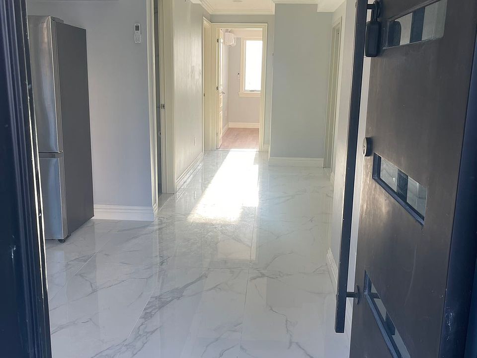 1st image of 26-11 14th St Floor 1