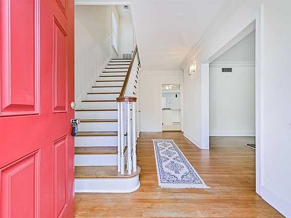 4th image of 5018 Sherman Blvd