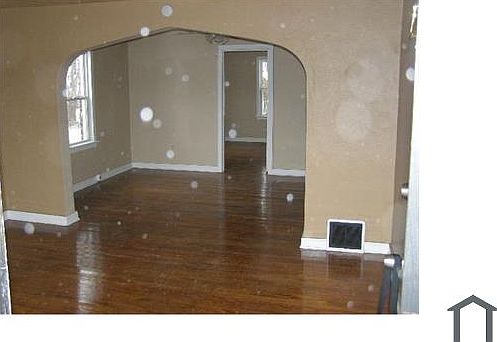 2nd image of 7042 Dawson Pl