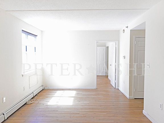 4th image of 138 E 112th St APT 3F
